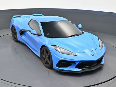 Used 2024 Chevrolet Corvette Stingray Convertible w/ Z51 Performance Package RWD image 18