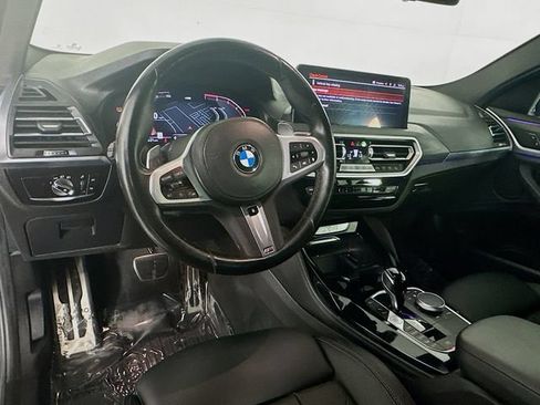 Used 2023 BMW X4 xDrive30i w/ M Sport Package AWD/4WD image 11