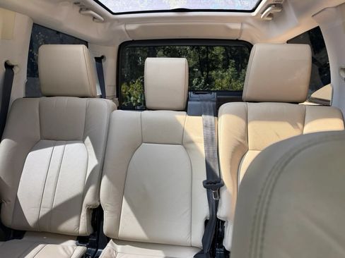 Used 2012 Land Rover LR4 HSE AWD/4WD image 28