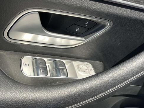 Used 2025 Mercedes-Benz GLS 450 4MATIC image 32