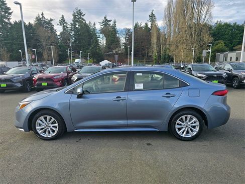 New 2026 Toyota Corolla XLE image 4