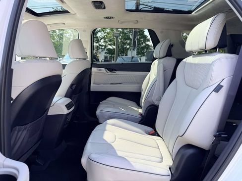 Used 2025 Hyundai Palisade Calligraphy AWD/4WD image 16