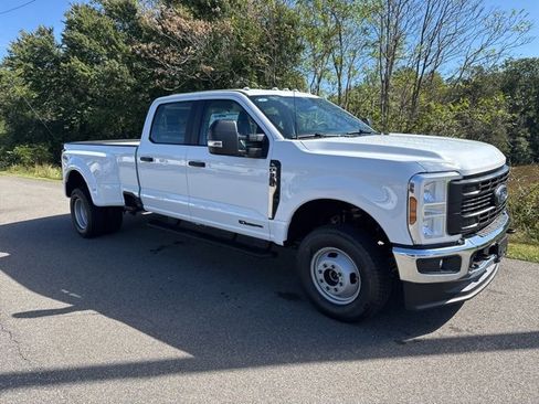 New 2026 Ford F350 XL w/ XL Chrome Package image 49