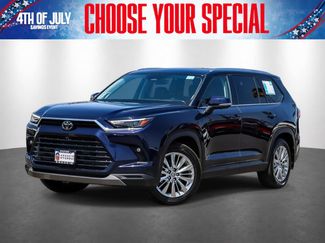 Used 2024 Toyota Grand Highlander AWD video 1