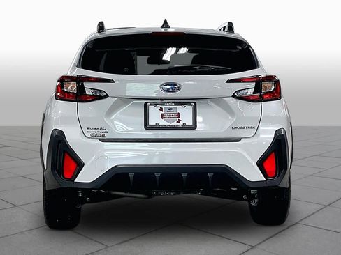 Used 2025 Subaru Crosstrek 2.0i Premium AWD/4WD image 5