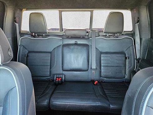 Used 2024 GMC Sierra 1500 AT4X image 17