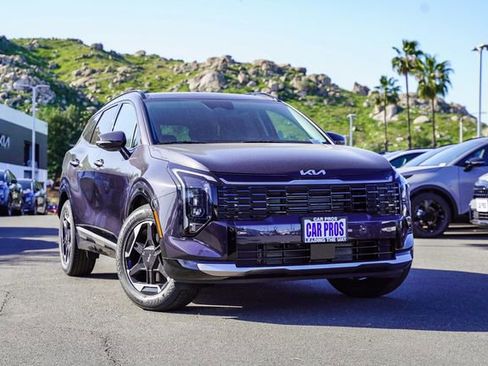 New 2026 Kia Sportage SX FWD image 2
