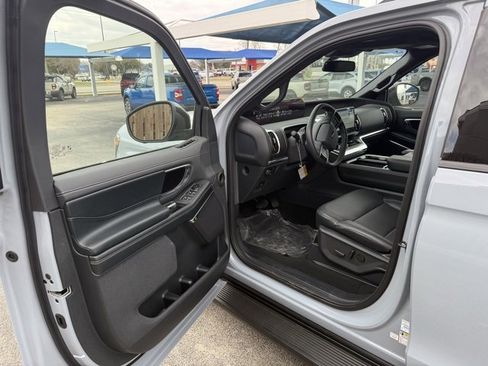 New 2026 Ford Expedition Platinum w/ Stealth Appearance Package image 16