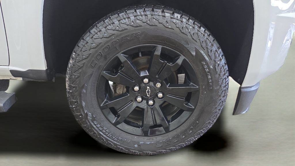 Used 2020 Chevrolet Colorado Z71 AWD/4WD image 33