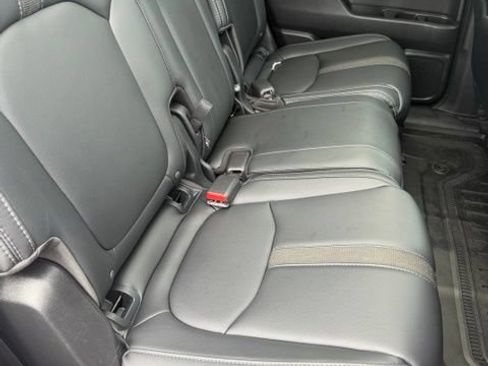 Certified 2024 Honda Pilot Touring image 13