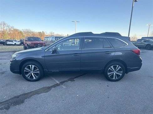 Used 2019 Subaru Outback 2.5i Limited image 5