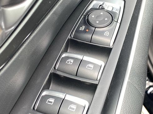 New 2026 Kia Sorento LX FWD image 11