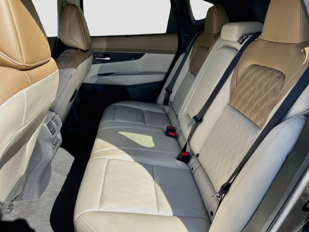Used 2025 Nissan Murano Platinum w/ Cargo Package AWD/4WD image 26