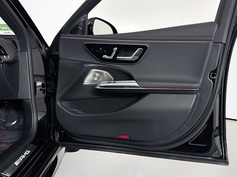 New 2026 Mercedes-Benz E 53 AMG e 4MATIC Sedan image 23