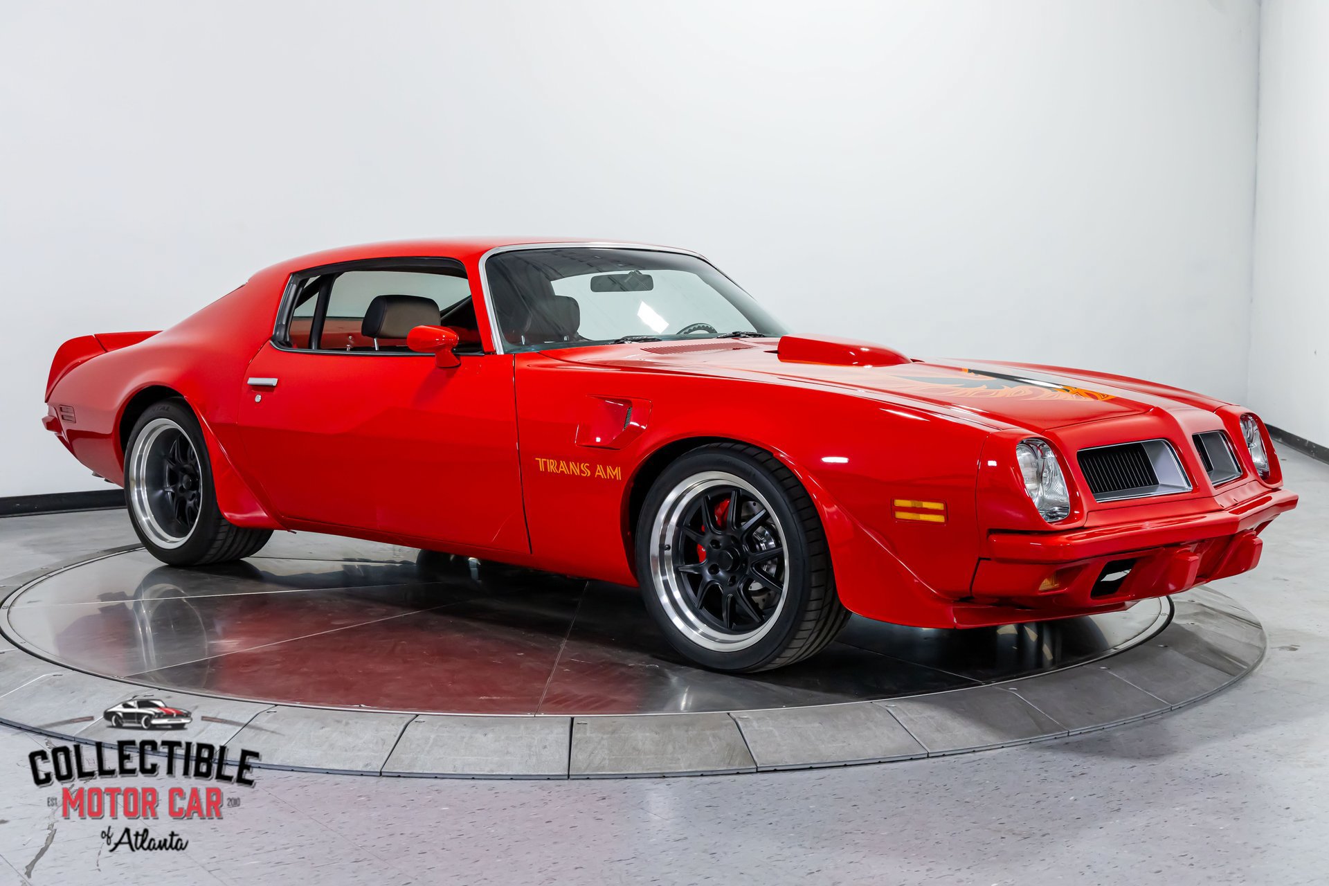 Used 2013 Chevrolet Camaro SS w/ SS Performance Package RWD image 24