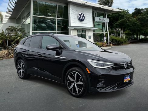 Certified 2023 Volkswagen ID.4 Pro S RWD image 3