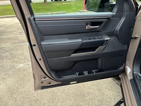 New 2026 Toyota Tundra Limited AWD/4WD image 12