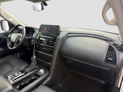 Used 2023 INFINITI QX80 Luxe w/ Cargo Package image 16