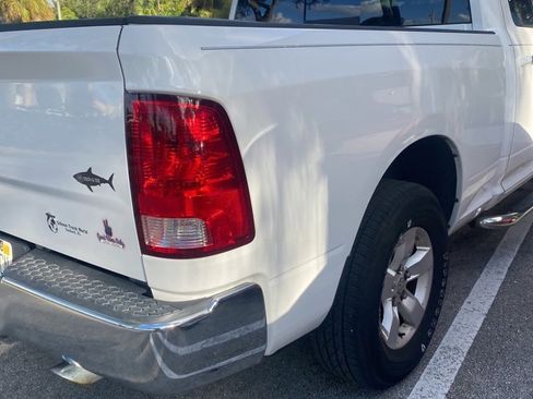 Used 2014 RAM 1500 Classic SLT image 29