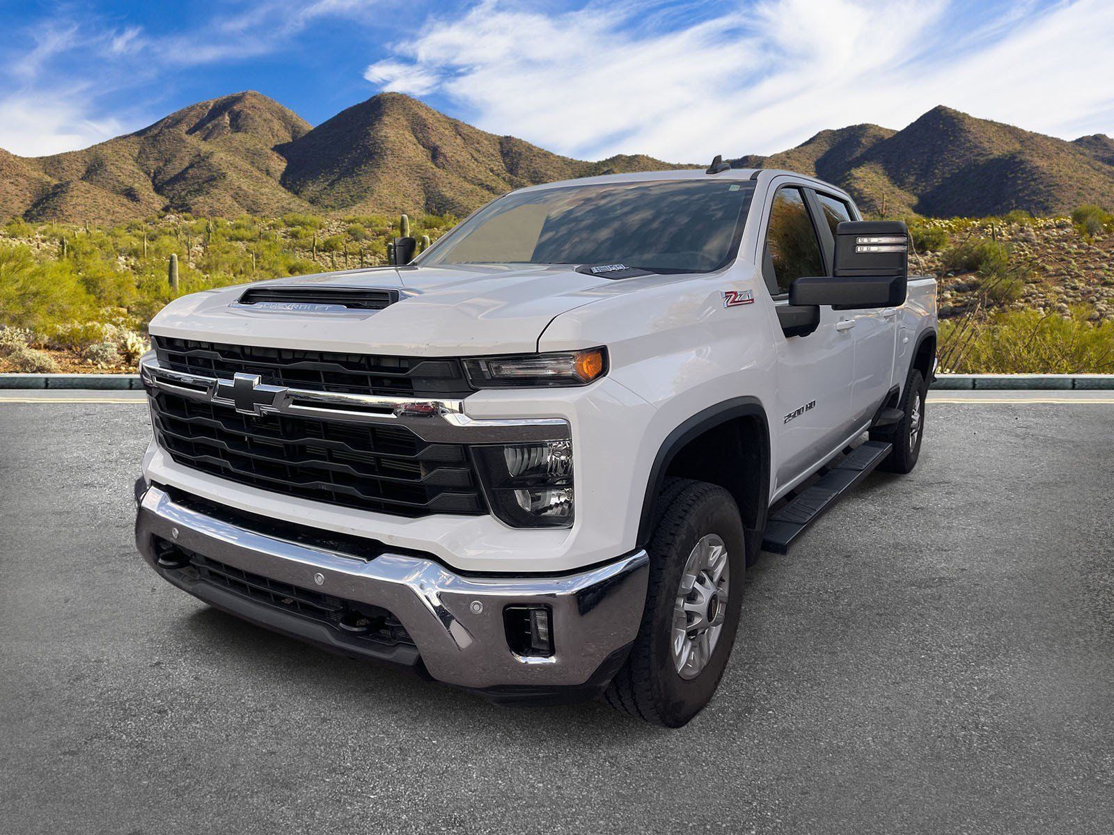 Used 2026 Chevrolet Silverado 2500 LT w/ All Star Edition AWD/4WD image 2