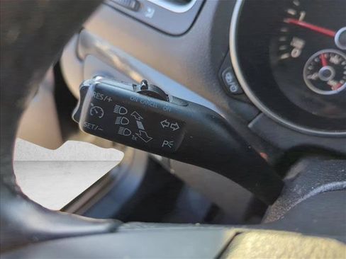 Used 2014 Volkswagen Jetta TDI FWD image 18