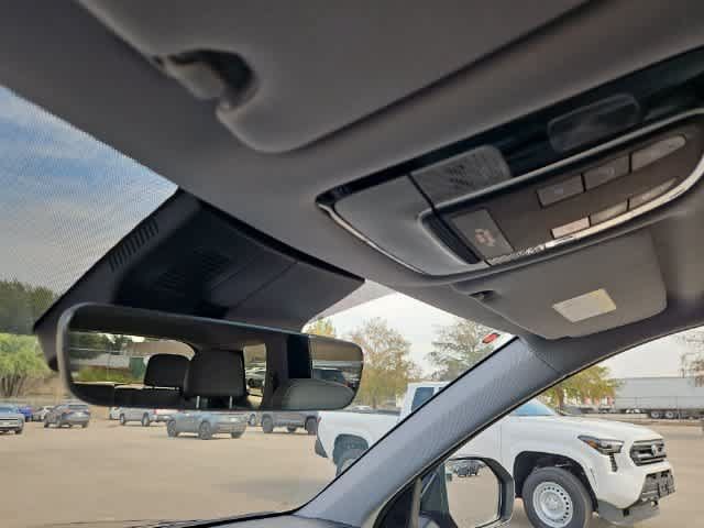 Used 2025 Hyundai Palisade SEL FWD image 27