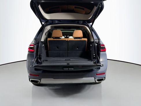 Certified 2024 BMW X7 xDrive40i image 28
