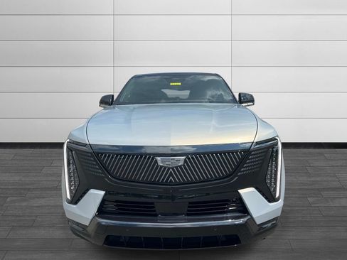 Used 2025 Cadillac Escalade IQ Sport 2 AWD/4WD image 8