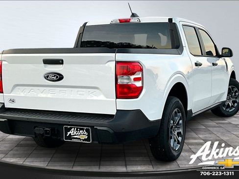 Used 2025 Ford Maverick XLT w/ 4K Tow Package image 6