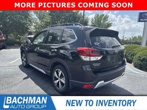 Used 2019 Subaru Forester Touring AWD/4WD image 8