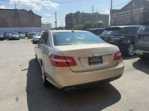 Used 2013 Mercedes-Benz E 350 BlueTEC Sedan image 4
