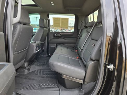 Used 2025 Chevrolet Silverado 2500 LTZ w/ Trail Boss Package image 28