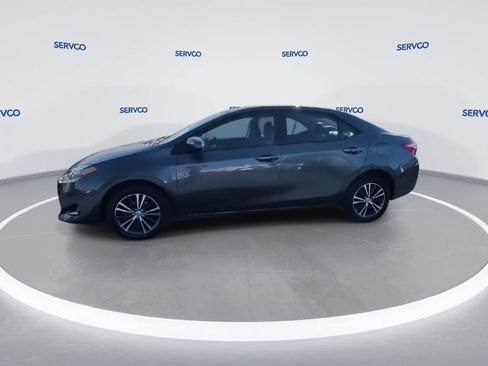 Used 2017 Toyota Corolla LE image 6