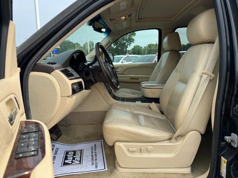 Used 2007 Cadillac Escalade ESV AWD image 15
