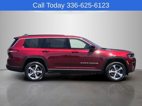 New 2026 Jeep Grand Cherokee L Limited AWD/4WD image 8