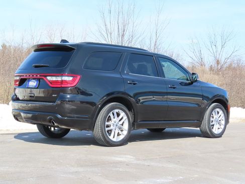 Certified 2023 Dodge Durango GT image 3