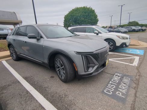 Certified 2024 Cadillac Lyriq Sport AWD/4WD image 1