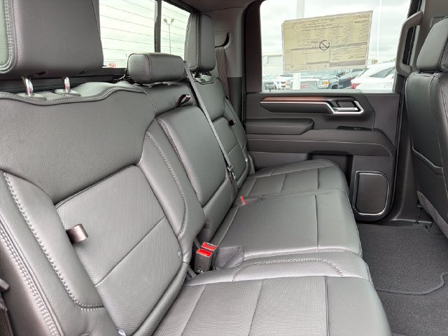 New 2026 GMC Sierra 3500 Denali w/ Denali Reserve Package AWD/4WD image 23