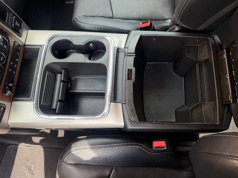 Used 2016 RAM 1500 Laramie w/ Convenience Group AWD/4WD image 64