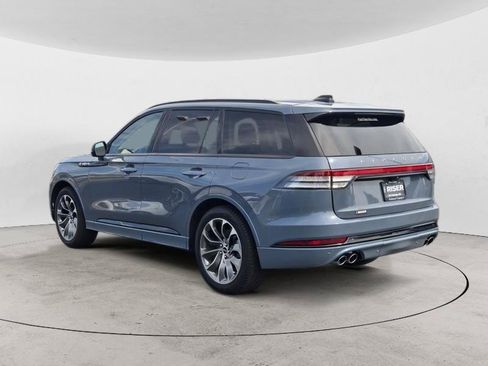 Used 2026 Lincoln Aviator 2WD w/ Jet Appearance Package image 5