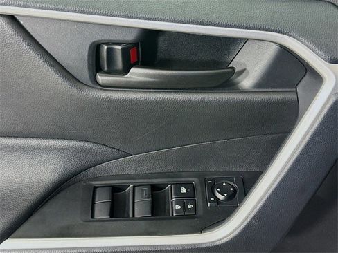 Certified 2025 Toyota RAV4 LE image 17