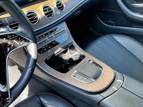 Used 2023 Mercedes-Benz E 350 Sedan image 17
