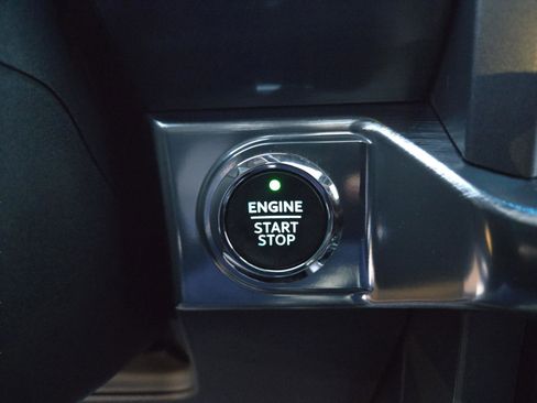 Used 2021 Ford F150 Lariat w/ Equipment Group 502A High image 15