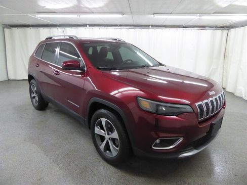 Used 2019 Jeep Cherokee Limited w/ Luxury Group AWD/4WD image 1