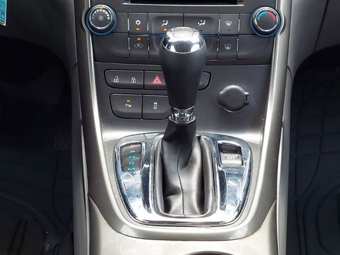 Used 2013 Chevrolet Malibu LS w/ Protection Package FWD image 11