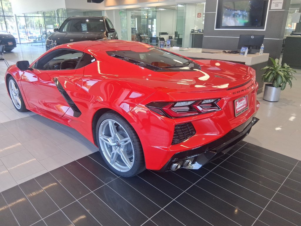 Used 2023 Chevrolet Corvette Stingray Coupe w/ 1LT RWD image 5