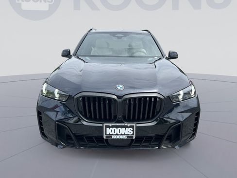 Used 2024 BMW X5 xDrive40i w/ M Sport Package AWD/4WD image 11