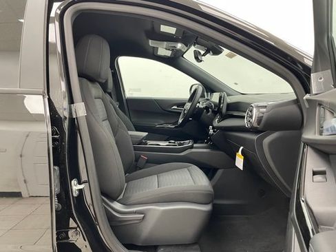 New 2026 Chevrolet Equinox LT w/ Safety and Technology Package AWD/4WD image 13