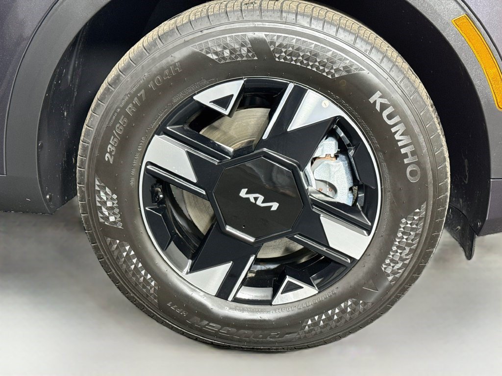 Used 2026 Kia Sportage LX AWD/4WD image 31