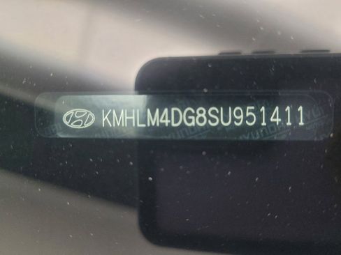 Used 2025 Hyundai Elantra Sport FWD image 33